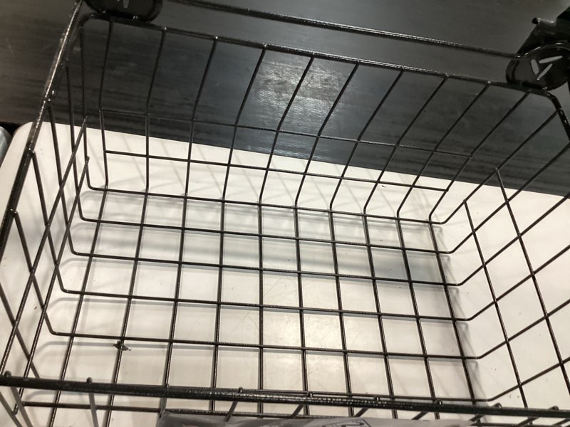 Condition photo showing Good Condition for gladiator 18-in wire basket for geartrack/gearwall 18.27-in granite steel basket