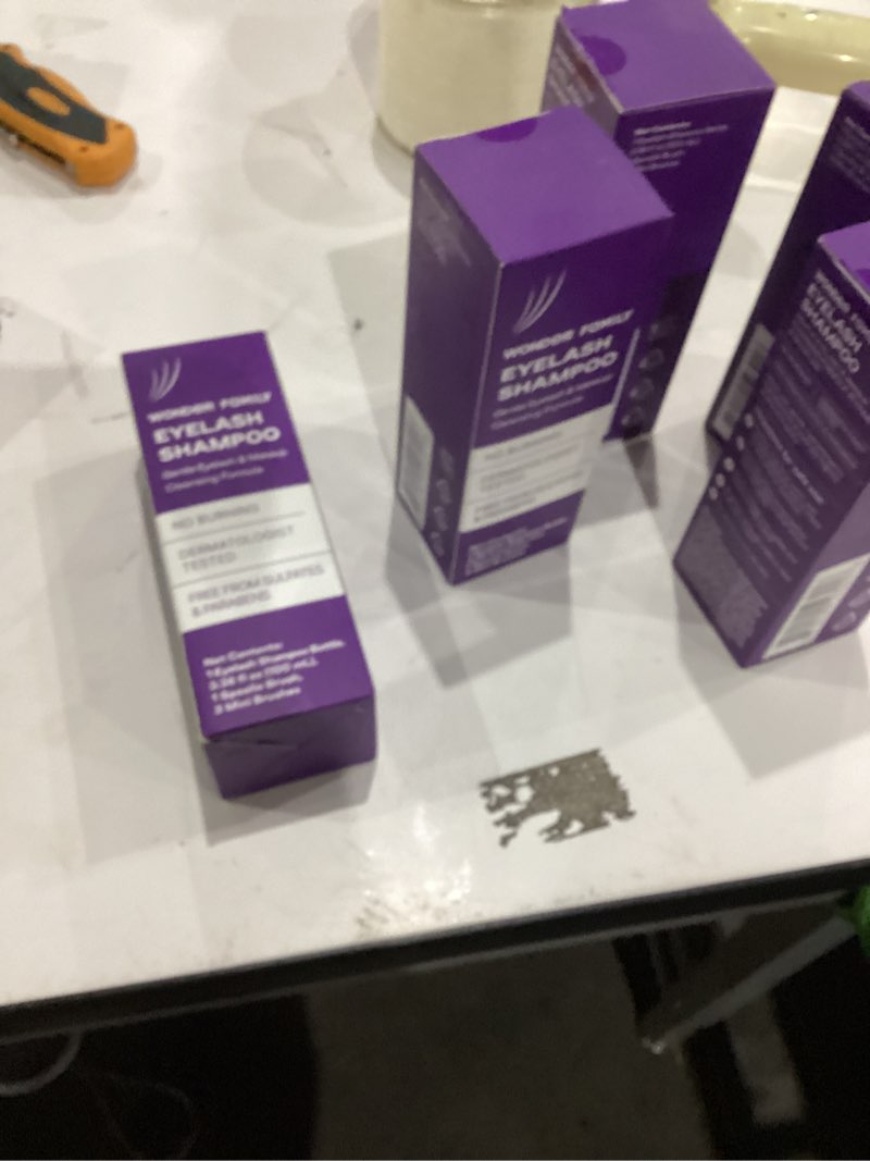 Condition photo showing New/Like New for WONDER FAMILY Lash Shampoo Kit with Eyelash Spoolie & Eyelash Shampoo Included - Lash Cleaning Kit f