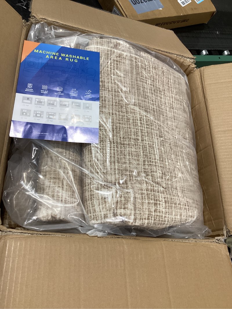 Condition photo showing Good Condition for GarveeHome Scalloped Washable Rugs 9x12 Rug for Living Room Non-Slip Solid Tan Jute Digital Printing Modern 9 x 12 Rug Low-Pile Carpet for Bedroom Dining Nursery Mat with Rubber Back Jute 9' x 12' (Rectangular)