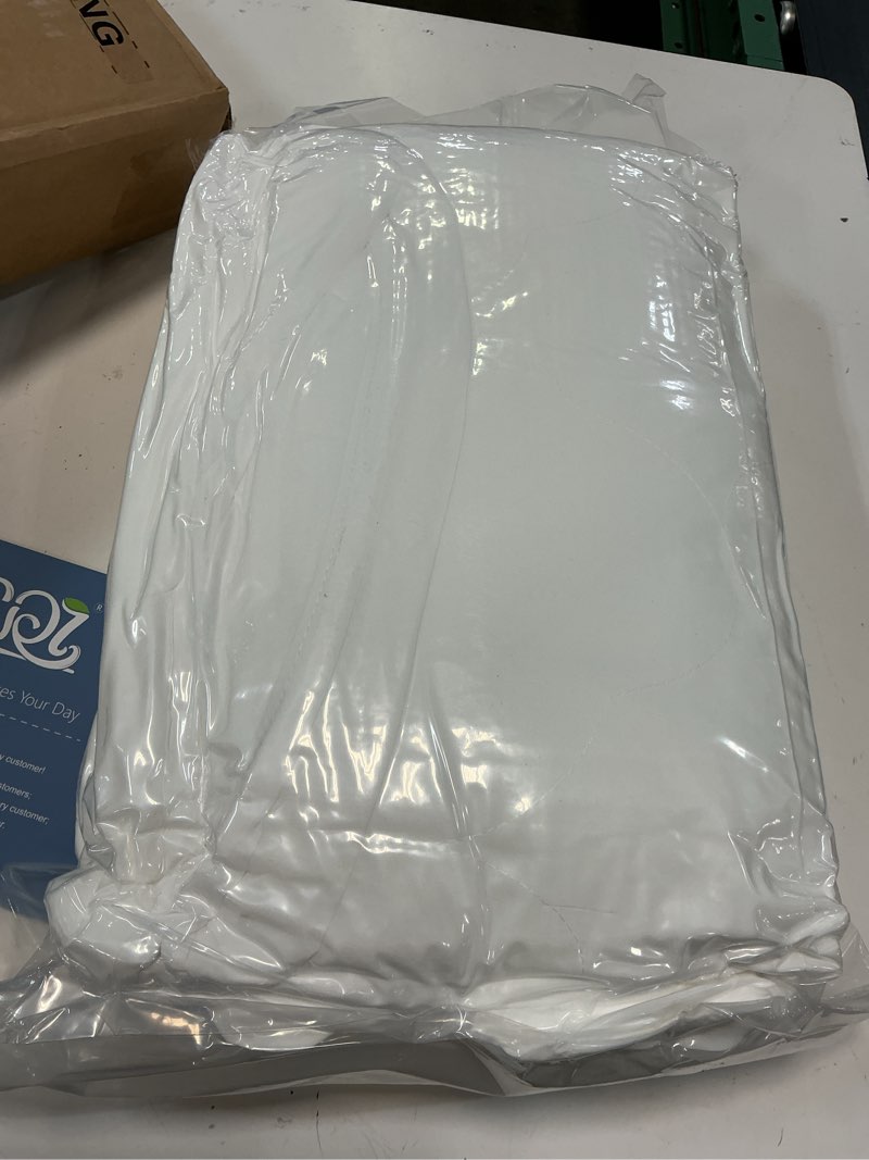 Condition photo showing New/Like New for grt mattress pad cover rayon from bamboo king size, extra thick quilted fitted mattress topper with 21 inches deep pocket, cooling breathable and noiseless mattress cover king rayon bamboo-300gsm