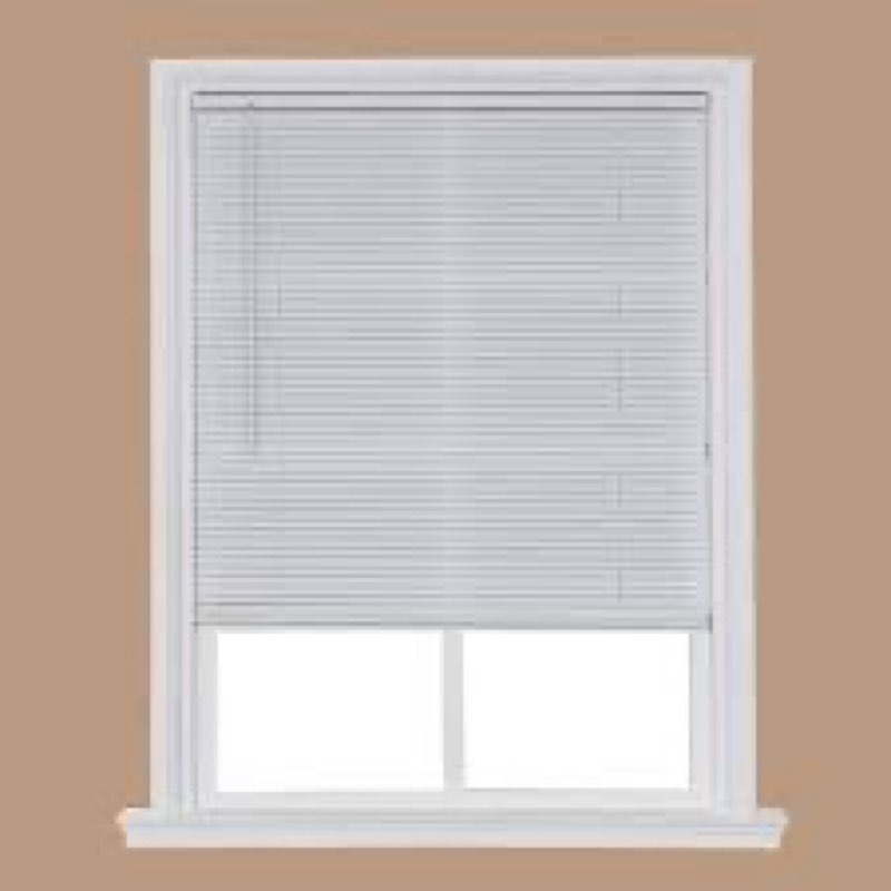 Project source 1-in cordless vinyl mini blind size 27x64 inches