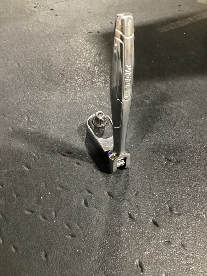 kobalt 90 -tooth 1/4-in drive full polish handle flexible head ratchet