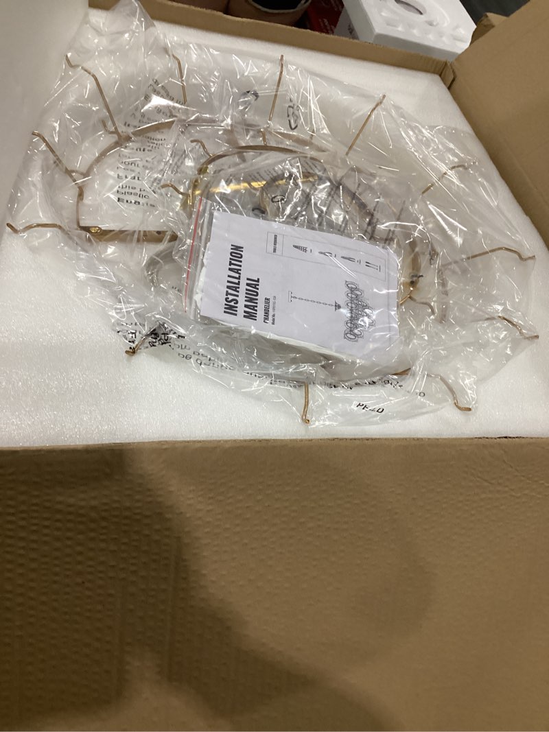 Tinkoso gold crystal chandelier