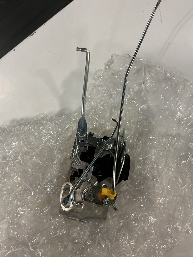 Condition photo showing Good Condition for 69310-04010 front right door lock latch actuator compatible with toyota tacoma 1998-2004 passenger side door latch lock, non power door lock passenger side passenger side
