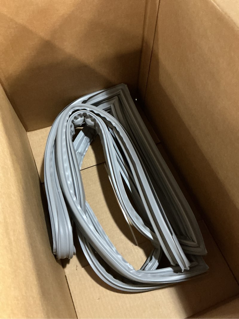 Condition photo showing Good Condition for 2 Pack Upgraded 241778307 Refrigerator Door Gasket Replacement for Fri-gidaire Electrolux Refrigerator Gasket Seal, 38.5"X16.7" Fridge Door Seal Replacement Part 1793667, PS3408461, AP4587413