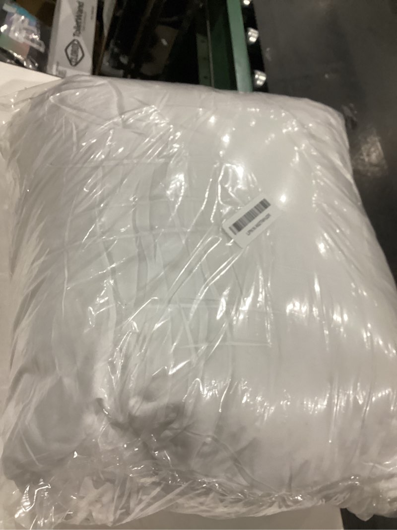 Condition photo showing Good Condition for Edow Throw Pillow Insert, Lightweight Soft Polyester Down Alternative Decorative Pillow, Sham Stuffer, Machine Washable. (White, 26x26), 1 Count (Pack of 1) 26"x26"