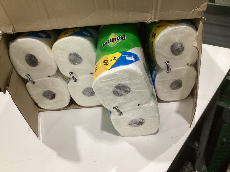 Condition photo showing Good Condition for (similar to stock photos)bounty paper towels quick size, white, 16 family rolls = 40 regular rolls family 117 sheet (pack of 16)