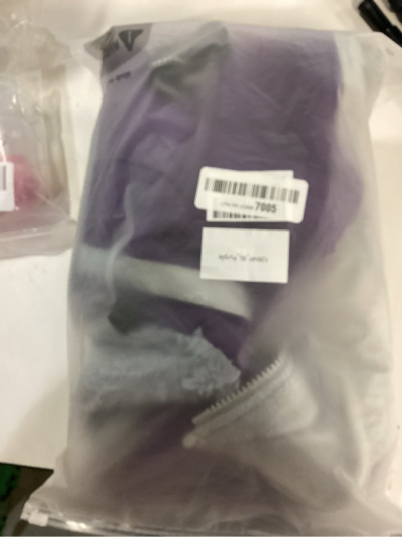 Condition photo showing Good Condition for TELOLY 1Pcs Dog Winter Coat,Cloth Dog Coats for Medium Dogs,Dog Jackets for Small Dogs,Purple,S
