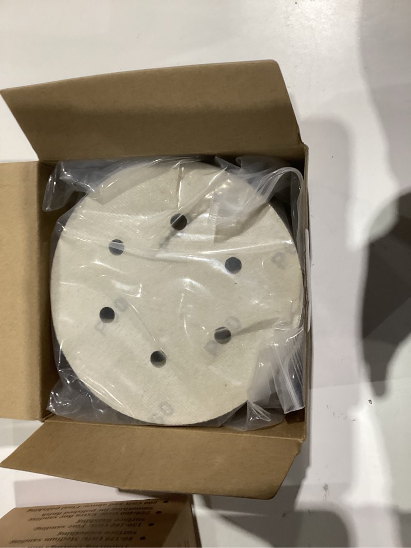 Condition photo showing New/Like New for 6-Inch 6-Hole Sanding Discs Hook and Loop, 60 Grit Sandpaper for Random Orbital Sander, 70 PCS Sand Paper for for Automotive and Woodworking Lijas Automotriz 60 Grit 6 Hole