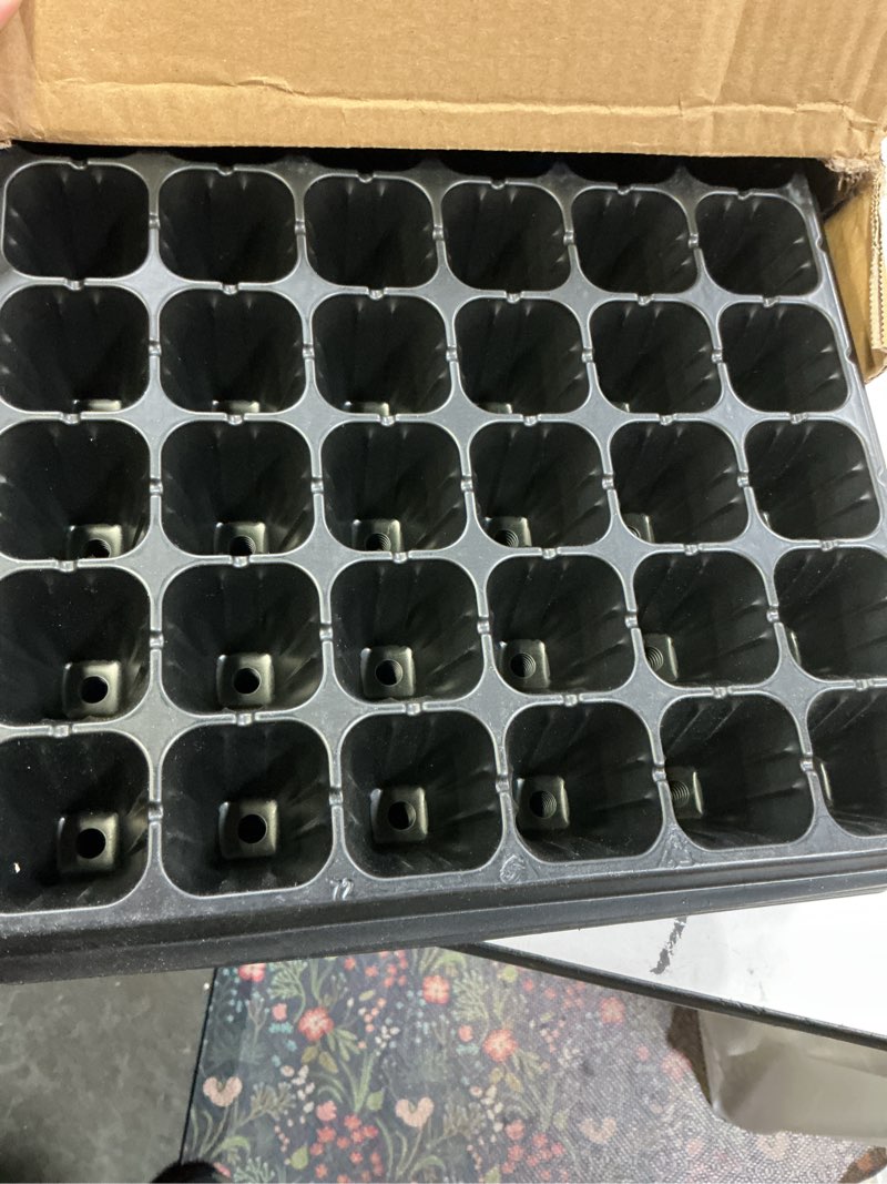Condition photo showing Good Condition for 10 pack 1020 seed starter trays and 10 pcs 72 cell plug trays, thick durable seedling plastic nursery tray for td538 1020 tray germination (10 sets) 72 cells-shallow