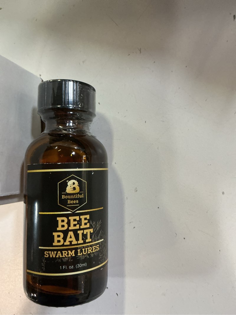 Condition photo showing New/Like New for bee bait swarm lure/attract more honey bees to your bait hive