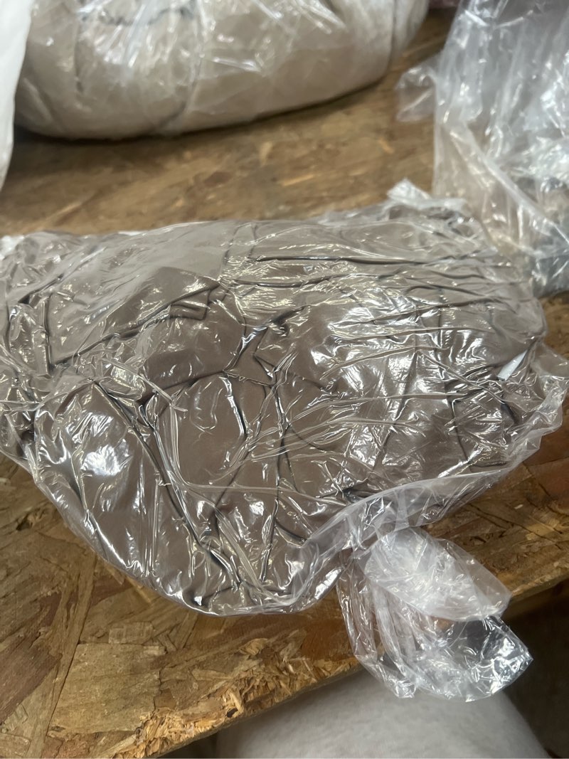 Condition photo showing Good Condition for bamboo fitted sheet set, queen, walnut