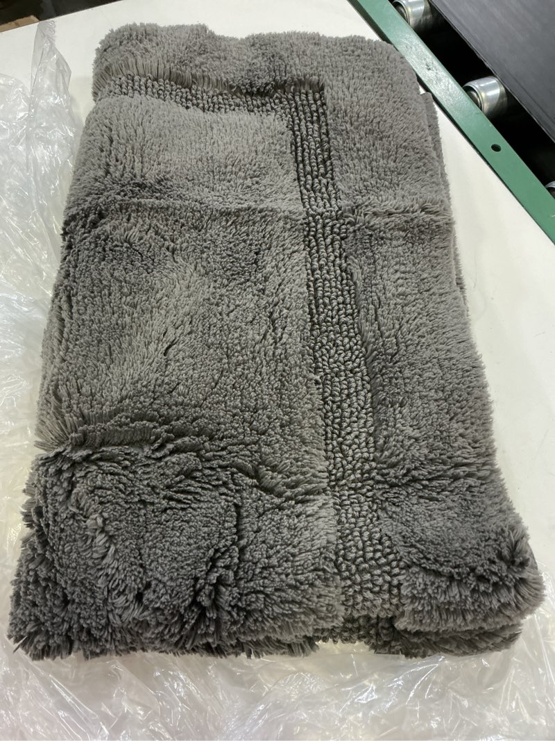 Condition photo showing Good Condition for turkish cotton non-slip bath rug, 24"x40", charcoal