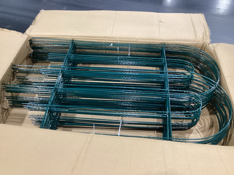 Condition photo showing New/Like New for 32in(h)×50ft(l) green decorative garden border fence no dig metal fence panel garden edging border fence for animal barrier fencing flower bed yard patio green 32inx50ft