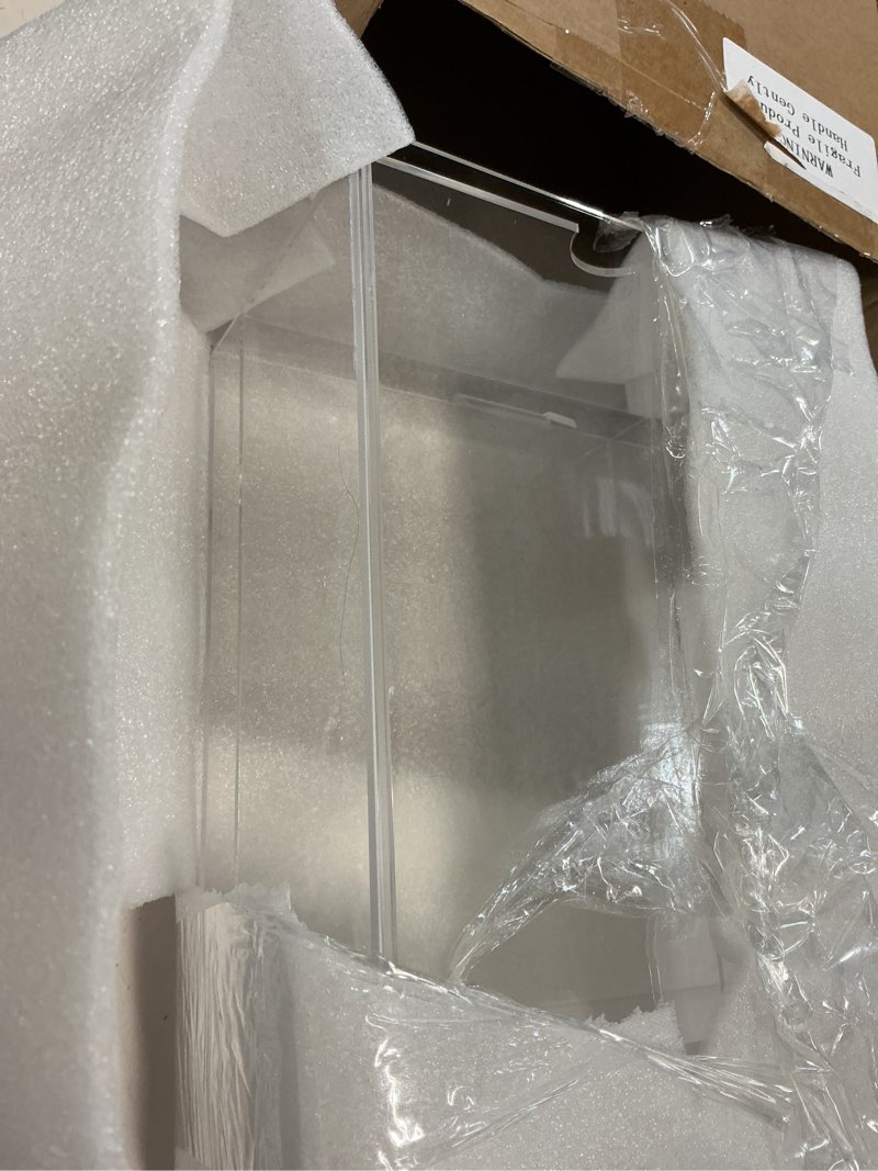 Condition photo showing Good Condition for empty acrylic mahjong case mahjong storage box for american tiles and mahjongs cards transparent display box for mahjongs tiles accessories supplies (large,3 compartment) large 3 compartment