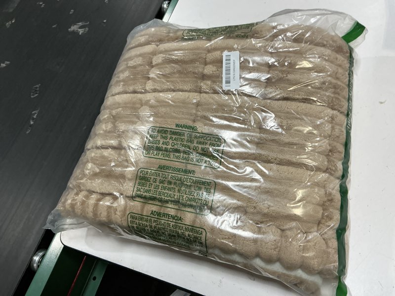 Condition photo showing Good Condition for hyha couch covers for dogs washable, non slip plush dog sofa protectors, fuzzy pet couch covers for 3 cushion sofa pet friendly (camel, 27.6" x 70.9") camel 27.6" x 70.9"
