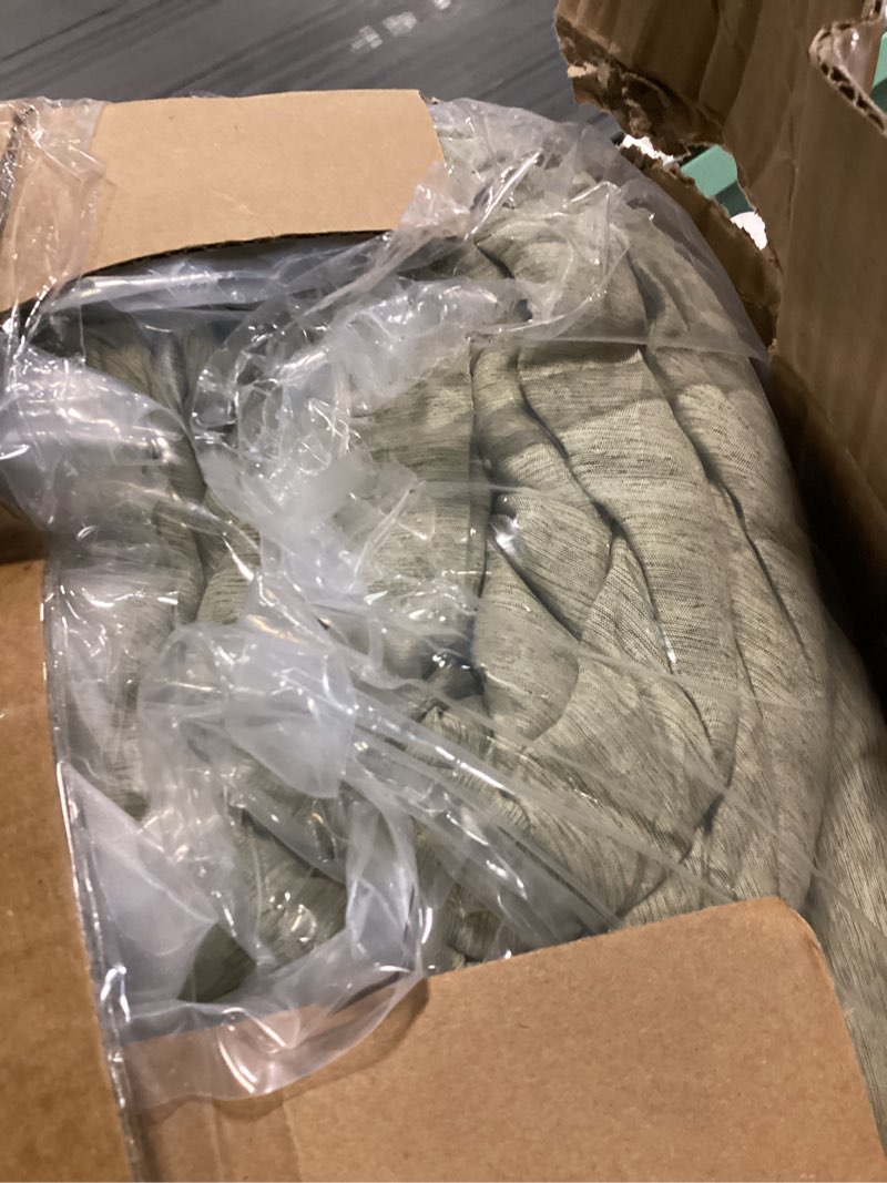 Condition photo showing New/Like New for monbix queen comforter set - 7 pieces cationic dyeing sage green bed in a bag queen bedding sets with comforter, sheets, pillowcases & shams, reversible bedding comforters sets sage green 7piece-queen(90”x90'')