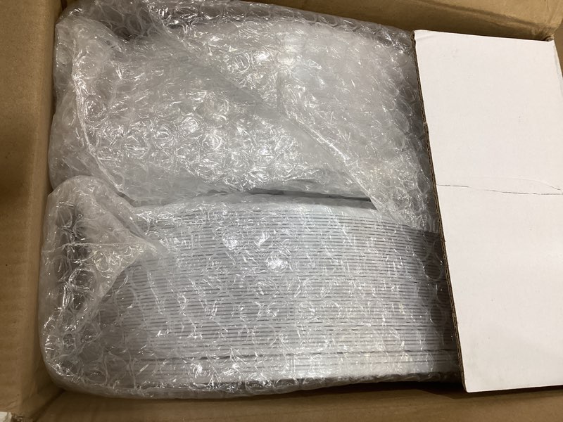 Condition photo showing New/Like New for jolly chef 100 pieces gold plastic plates, 10 inch elegant disposable dinner white with gold rim, disposable plastic plates for christmas, birthdays and weddings gold-100