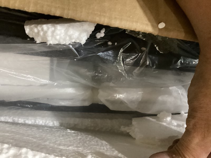 Condition photo showing Good Condition for royxen reptile enclosure,82 gallons reptile tank with wooden top and lockable design,tempered glass bearded dragon tank for lizard gecko habitat (black,48" length) black 82 gallons,48" length