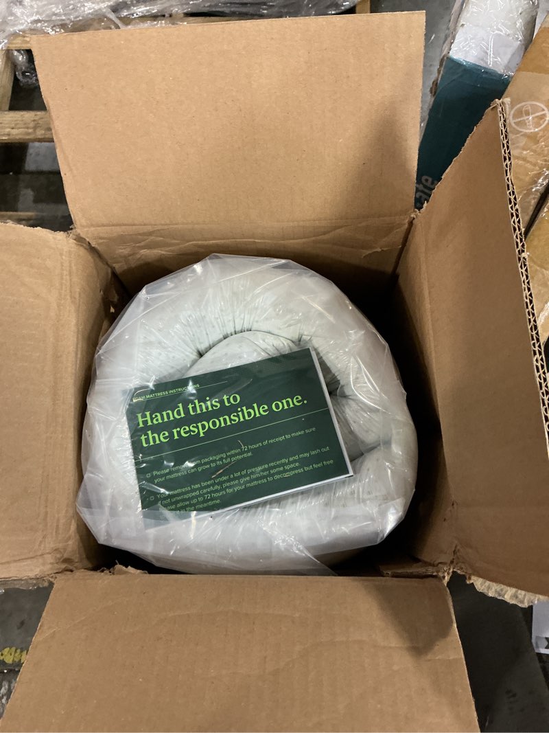Condition photo showing New/Like New for zinus green tea memory foam mattress 6 inch, pressure-relieving comfort & full-body support, naturally fresh, medium firm feel, certipur-us & oeko-tex certified safe materials, twin white twin 6in small box