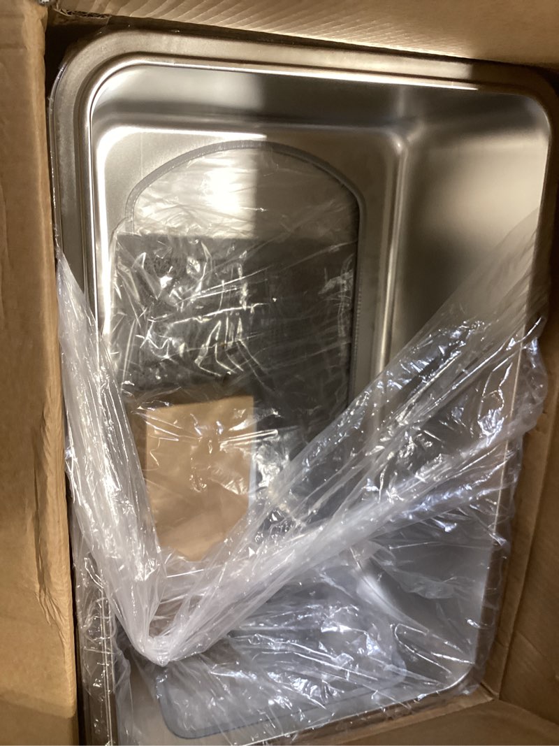 Condition photo showing Good Condition for 16'' high sides xxxl all stainless steel cat litter box with lid,8'' deep metal litter box for big cats,extra large litter boxes with high wall enclosure,anti-leakage,never absorbs odors,non-sticky xxxl:23.6''×15.8''×16''