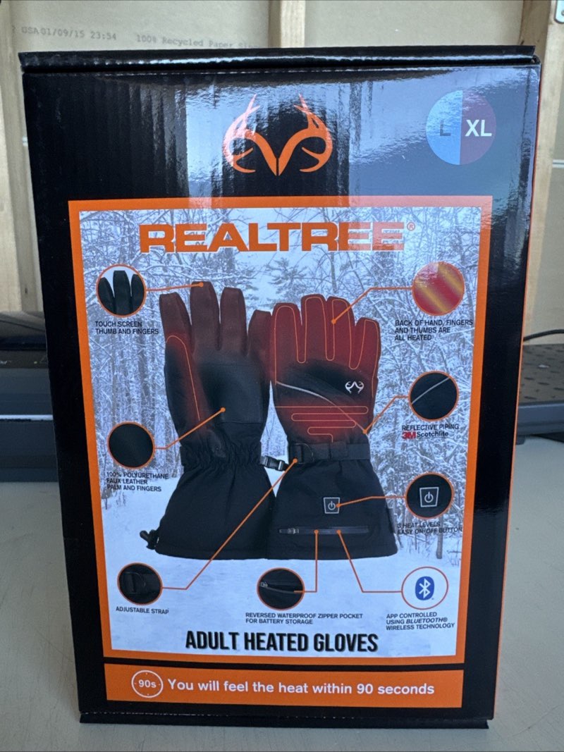 L / XL - Realtree Adult Heated Gloves with Touchscreen Finger & 3 Heat Levels