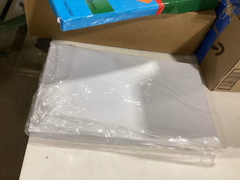 Condition photo showing Good Condition for uinkit glossy inkjet photo paper 8.5x14 legal size, 48lb 180gsm, 100 sheets - professional photographic quality, compatible with dye ink inkjet printers, high-gloss finish for vibrant prints glossy 8.5"x14"-100 sheets