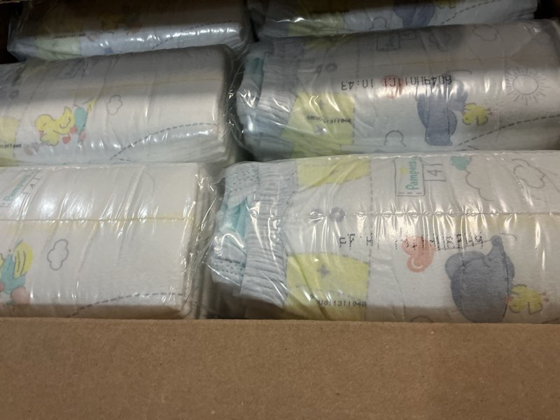 Condition photo showing New/Like New for pampers swaddlers diapers, size 4 (15-34 lbs), 150 count, absorbent, keeps baby dry and comfortable, skin safe disposable baby diaper (packaging may vary) size 4 150