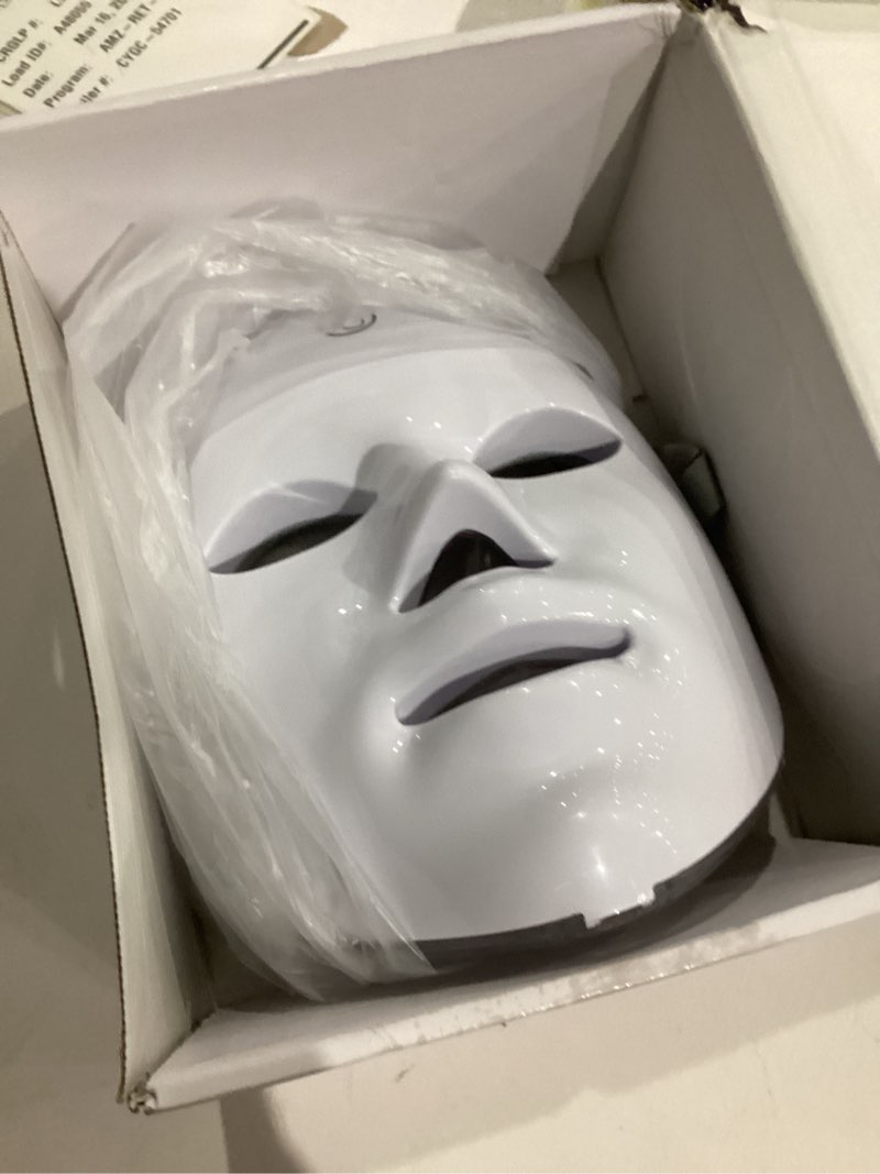 Condition photo showing Good Condition for 7-1 colors led facial skin care mask,red light mask for face, cordless led face mask light,salon or home,white.