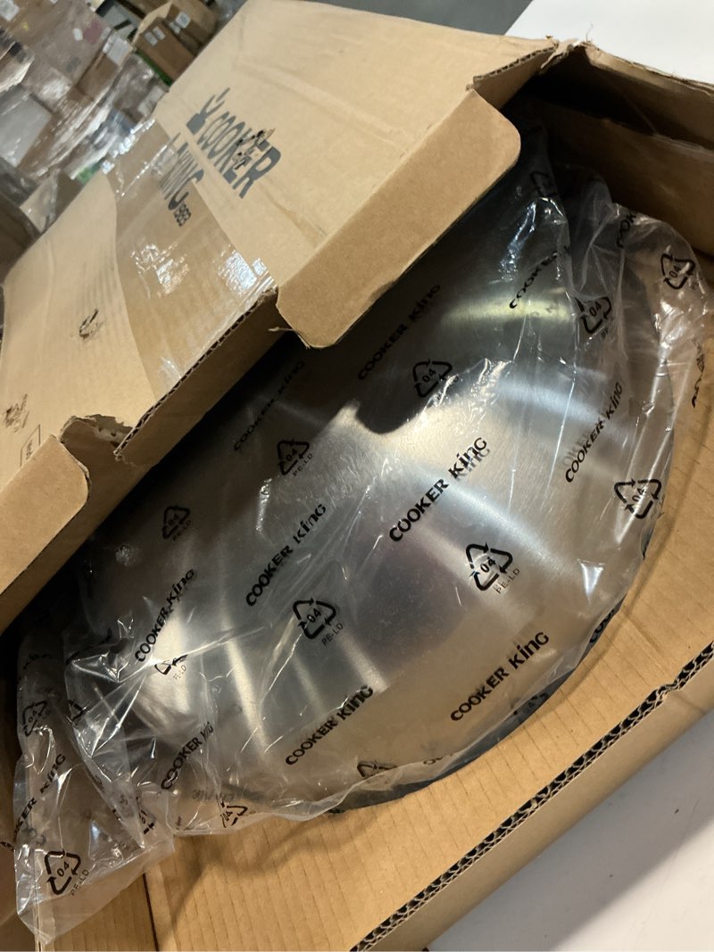 Condition photo showing Good Condition for cooker king 12-inch wok with lid, hybird nonstick wok professional grade, stainless steel woks & stir-fry pans, stay-cool handle, dishwasher & oven-safe,compatible with all cooktops