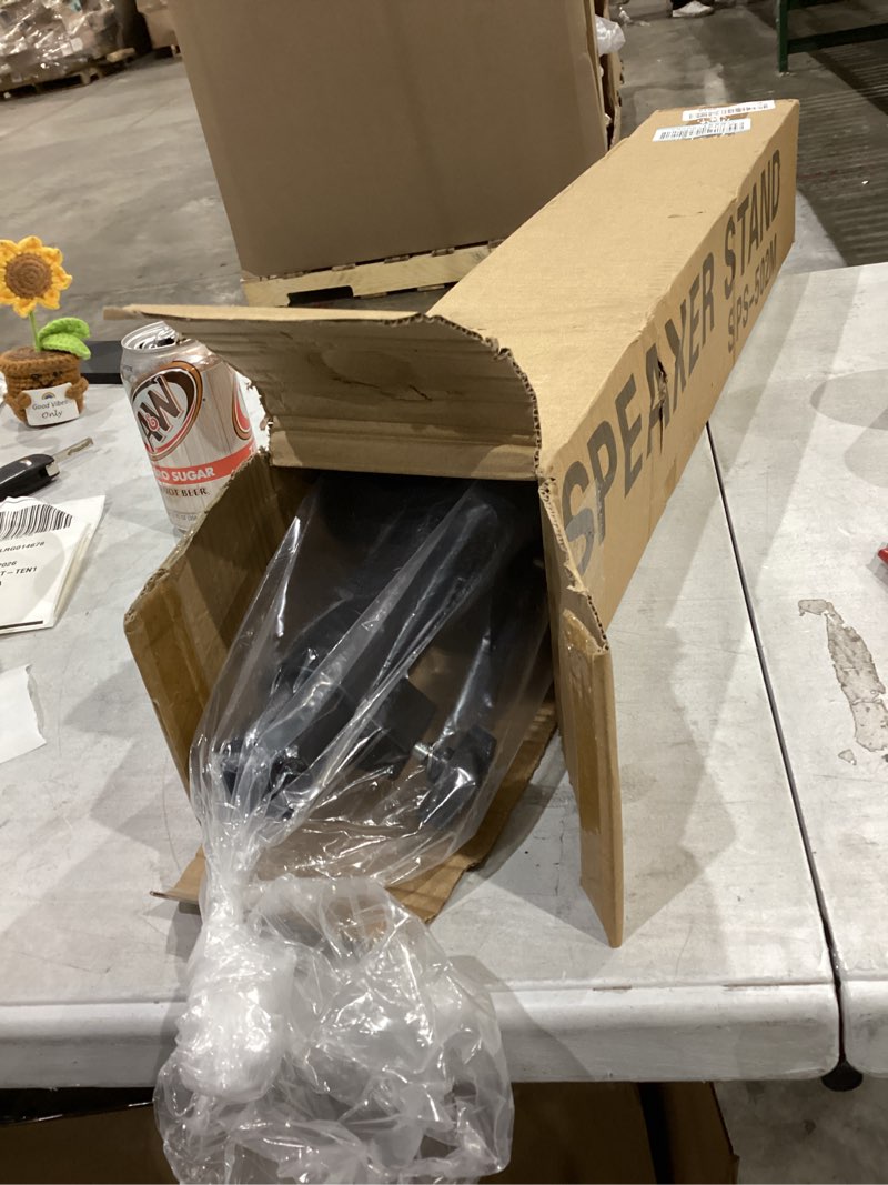 Condition photo showing New/Like New for Tripod 5.6'' Race Clock, Race Timer, Digital Countdown Clock, with Gym Interval Workout Timers, Stopwatch, for Outdoor Race Events (Red)