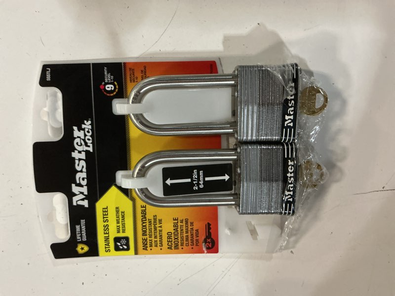 Condition photo showing Good Condition for master lock 2-pack 2.078-in steel keyed padlock
