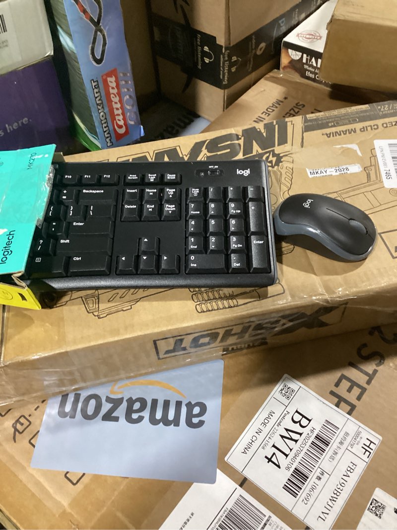 Condition photo showing As Is for logitech mk335 quiet wireless keyboard and mouse combo - black/silver keyboard and mouse combo wireless, ambidextrous