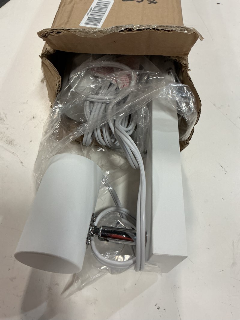 Condition photo showing Good Condition for 5 light track lighting kit,white 5 way modern plug in ceiling spotlight,industrial led wall light for kitchen cabinet gallery bar hallway living room,rocker switch,15 foot cord(no bulb) 5 light-white