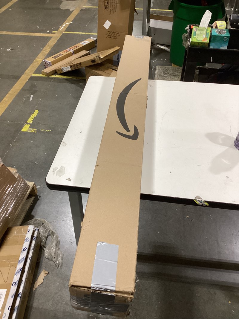 Condition photo showing Good Condition for Carpet