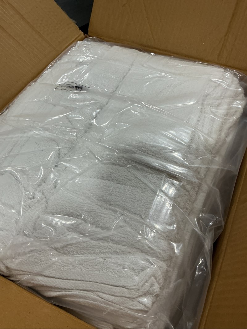 Condition photo showing Good Condition for white 16x27 inch cotton blend economy hand towels salon/gym/hotel super use absorbent best for kitchen,janitorial,home use towels (60 pack) 60 - 16x27