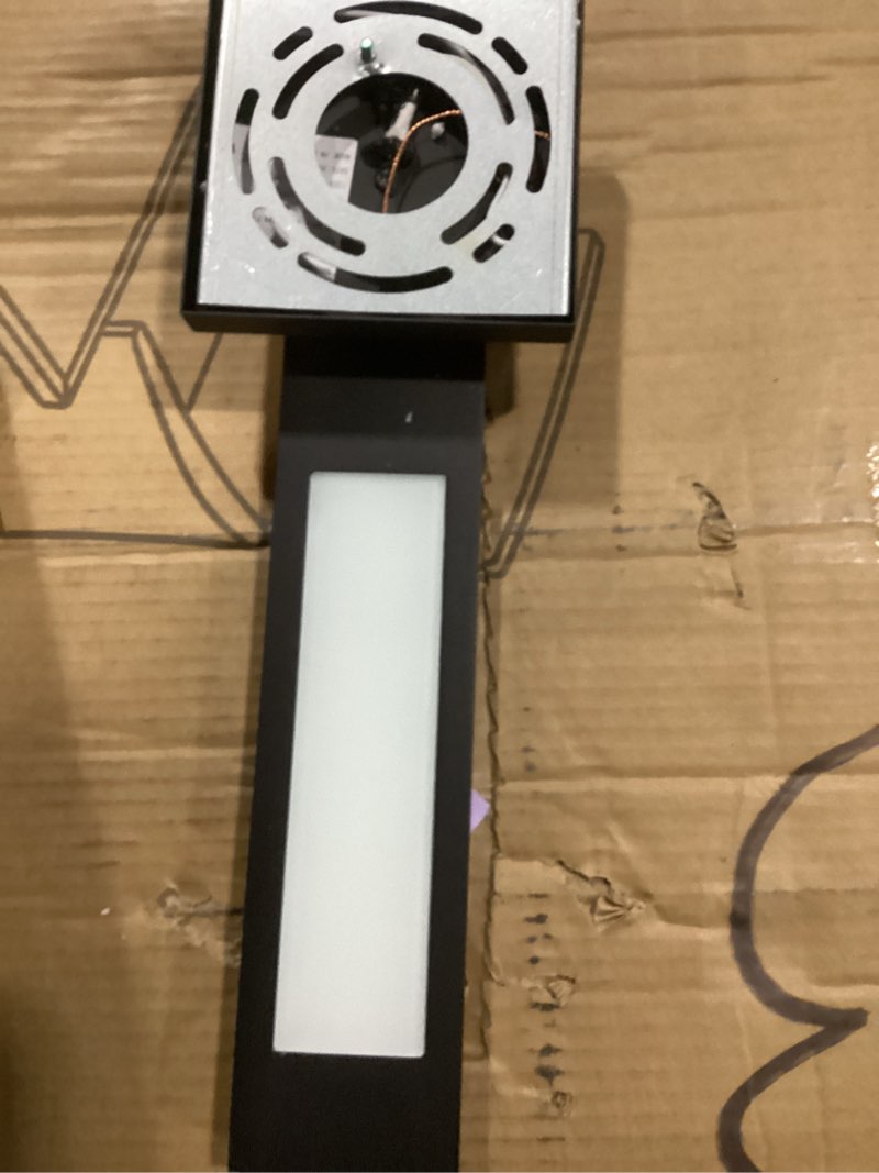 https://lotting-media.assets.bidfta.com/lotting_c4e15eae-ecc6-44e6-910d-d95e314584f2