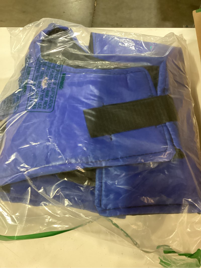 Condition photo showing Good Condition for Dunzy 2 Pcs Calf Coat Calf Jacket Warming Blanket Waterproof Windproof Saver Blanket Livestock Warming(Classic Style,Blue) Blue 2