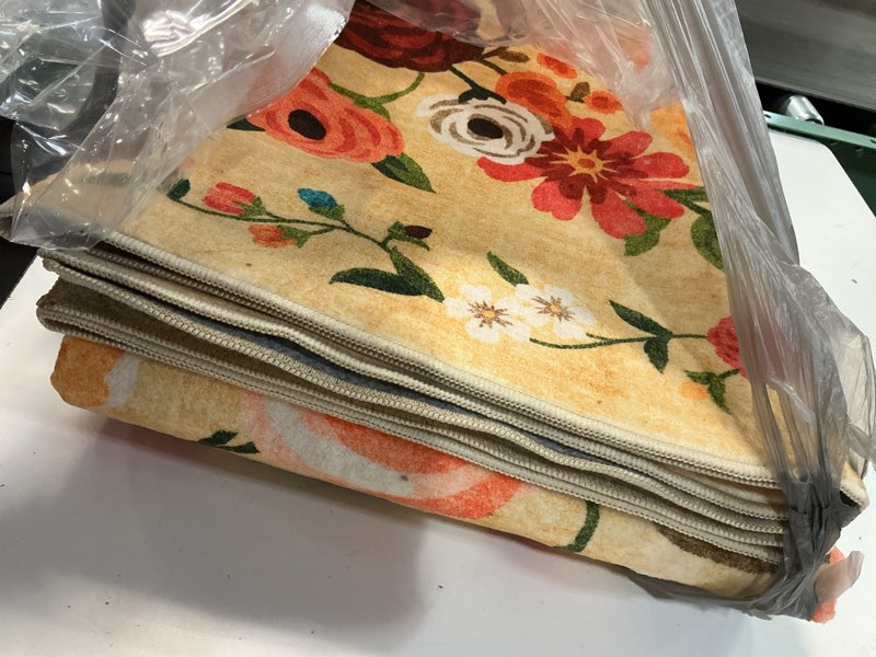 Condition photo showing Good Condition for living room rugs, area rugs 5x8 rug for bedroom ultra-thin soft, non-slip washable rugs stain resistant boho rug low-pile throw rug for ?dining room office (5 x 8, yellow garden) yellow 5' x 8' (rectangular)