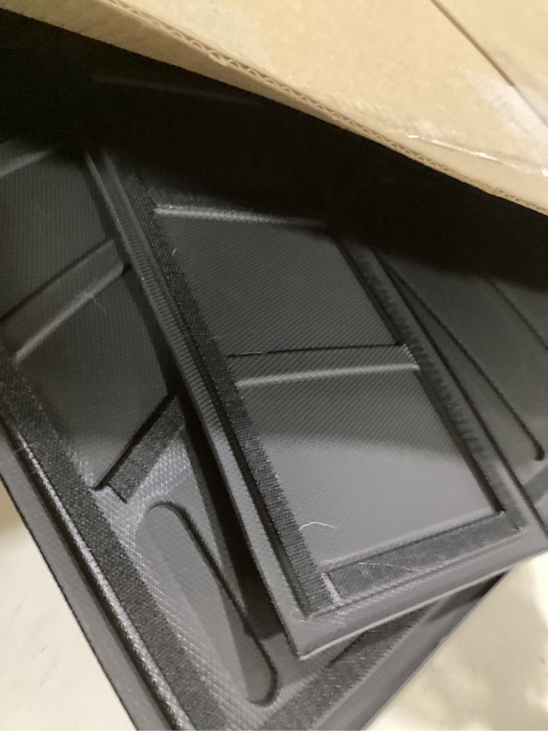 Condition photo showing Good Condition for trunk mat & backrest mat for 2018-2024 ford expedition max/lincoln navigator l all weather rear seat back cover cargo liner for 18-24 ford expedition max/lincoln navigator l accessories backrest mat+trunk mat(2018-2024)