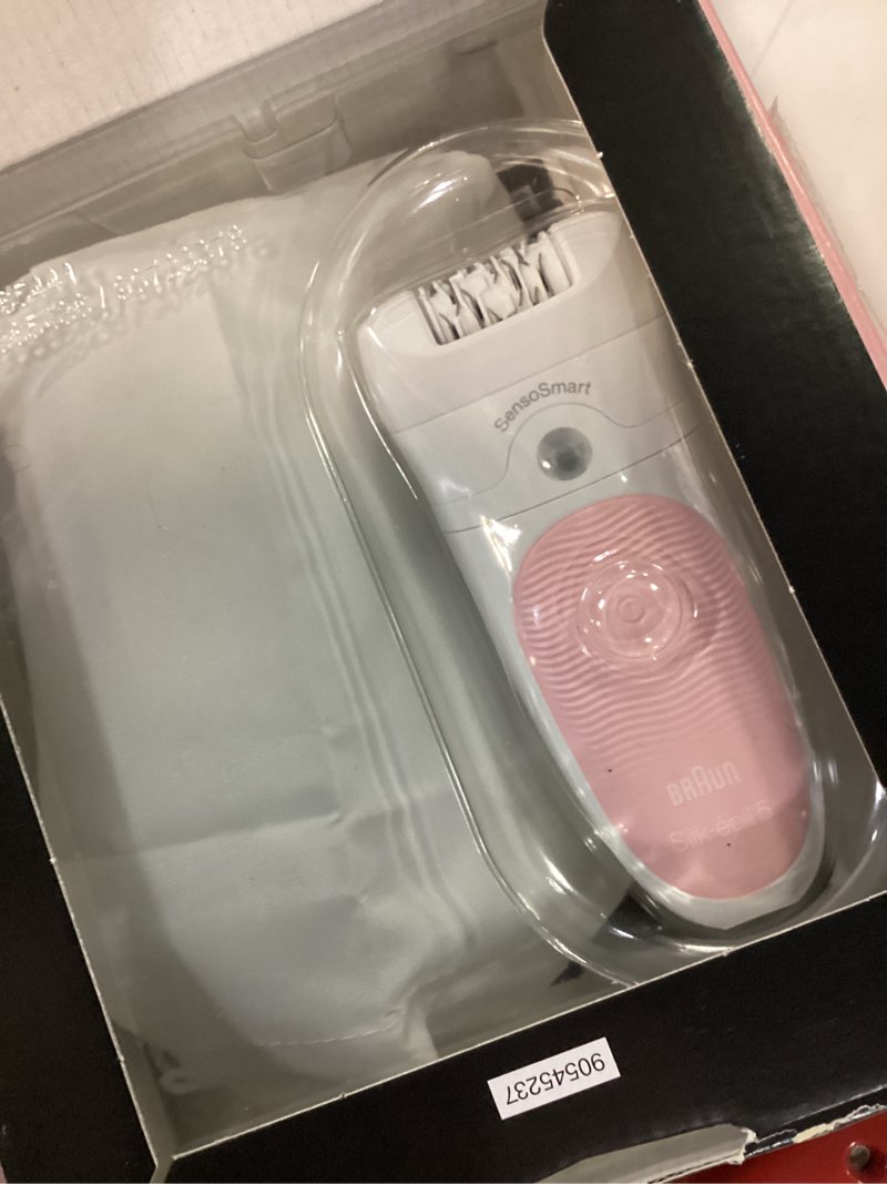 Condition photo showing As Is for braun epilator silk-épil 5 5-620, hair removal device, epilator for women, shaver & trimmer, cordless, rechargeable, wet & dry, 6 piece set, holiday gifts for women ses5-620