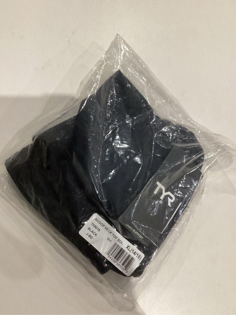 Condition photo showing New/Like New for TYR Womens Top X-Large Black