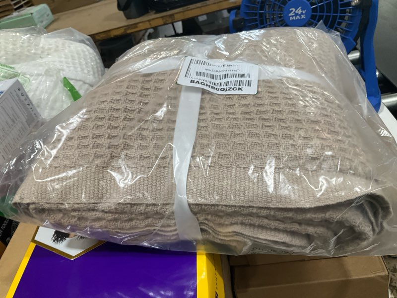 Condition photo showing Good Condition for bedsure 100% cotton throw blanket for couch 50x70 inches - cooling breathable and soft for summer, waffle weave throw blanket for office, taupe 03 taupe throw xl (50" x 70")