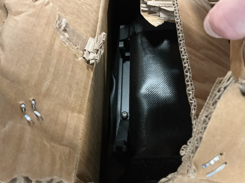 Condition photo showing Good Condition for hard top tri fold tonneau cover compatible with 2010-2026 chevy silverado & gmc sierra 1500/2007-2026 2500 3500hd 8ft bed (97.8"), not for carbonpro bed, alloy steel and fiberglass made 8' box(07-26 1500 2500 3500) hard folding