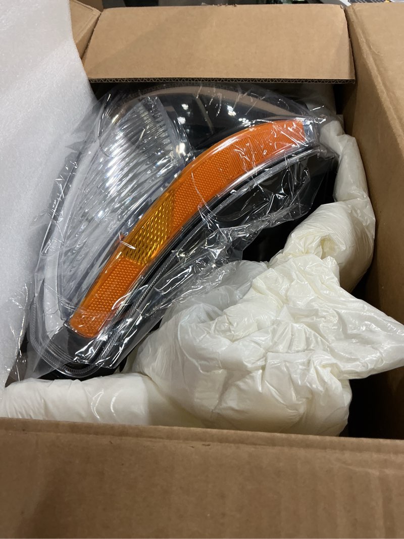 Condition photo showing Good Condition for Headlights Assembly Compatible with 2008-2013 Nissan Rogue,2014-2015 Nissan Rogue Select Halogen Headlamp Pair,NOT FIT HID Headlights