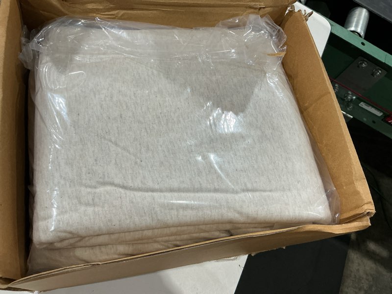 Condition photo showing New/Like New for amazon basics 4-piece soft, breathable 100% cotton jersey knit bed sheet set with deep pockets, includes flat and fitted sheets, pillowcase, queen, oatmeal, solid queen oatmeal
