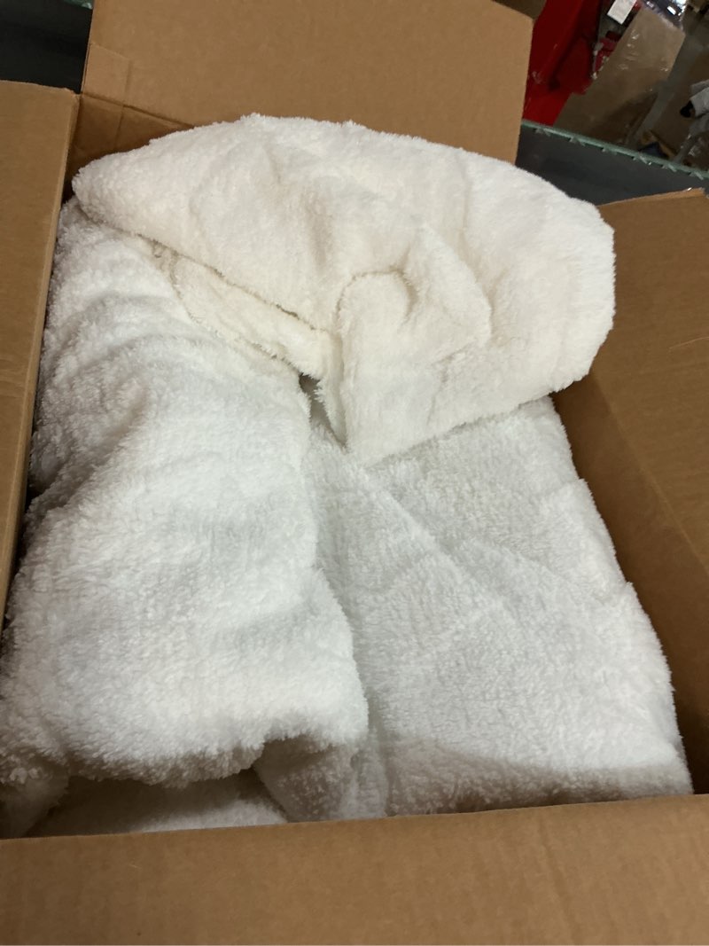 Condition photo showing Good Condition for bedelite fluffy twin comforter set - super soft sherpa white comforter for twin size bed, luxury warm bedding set for winter, fuzzy bed set 2 piece (1 comforter, 1 pillowcase)