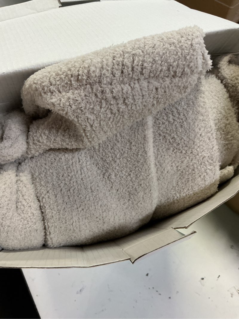 Condition photo showing Good Condition for mh mylune home ultra soft robe with pockets, spa bathrobe loungewear calf-length, plush fuzzy fluffy wrap robe for women hooded ribbed taupe 1