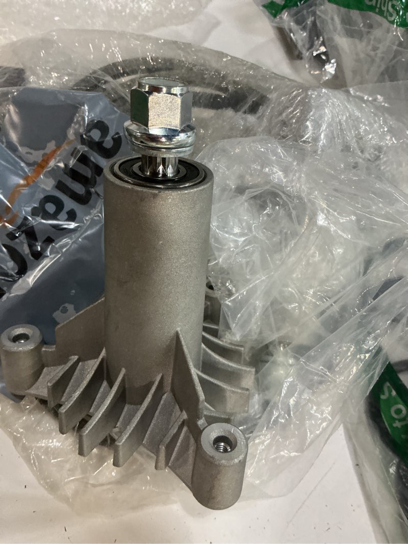 Condition photo showing Good Condition for 42 inch mower parts 130794 spindles deck rebuild kit fits for lt1000 lt2000 yth1842 dyt4000 ayp craftsman poulan husqvarna with 2 pulleys 173436, 95" deck belt 144959 2 spindle+2 pulley+1 belt