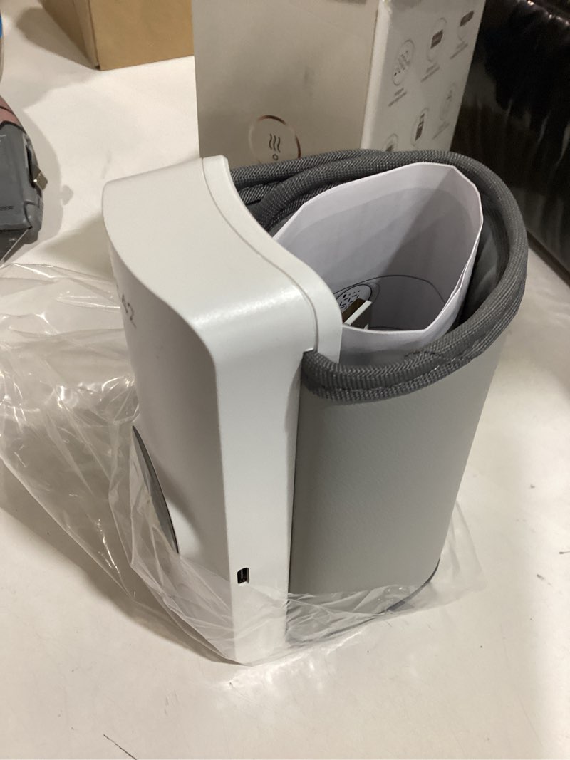 Condition photo showing Good Condition for portable bottle warmer with live display, 6-speed temp control(37°c to 55°c / 98°f to 131°f), 6000mah battery and 360° heating for car, stroller and outdoor use